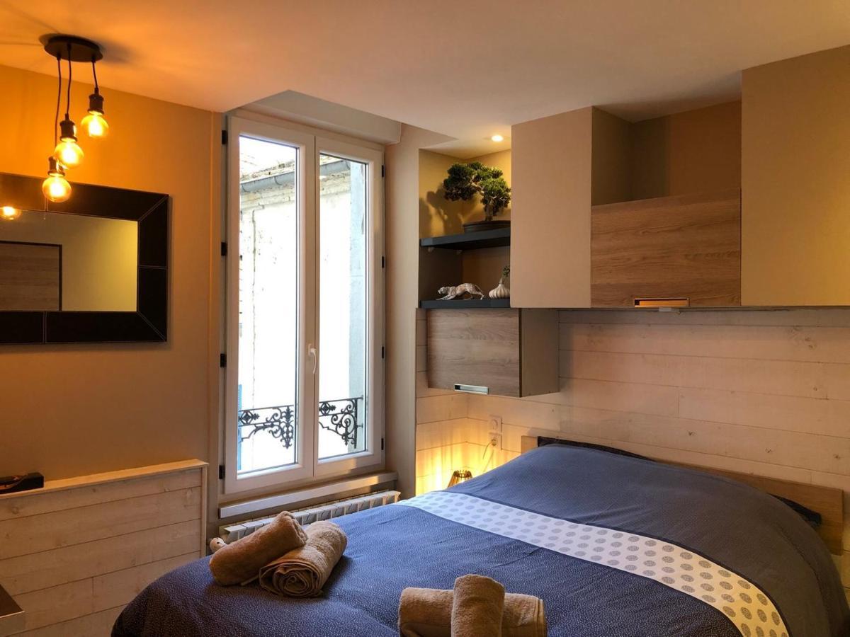 RDC 1 - Chambre meublée au cœur du centre ville de Montluçon - WIFI et NETFLIX Extérieur photo