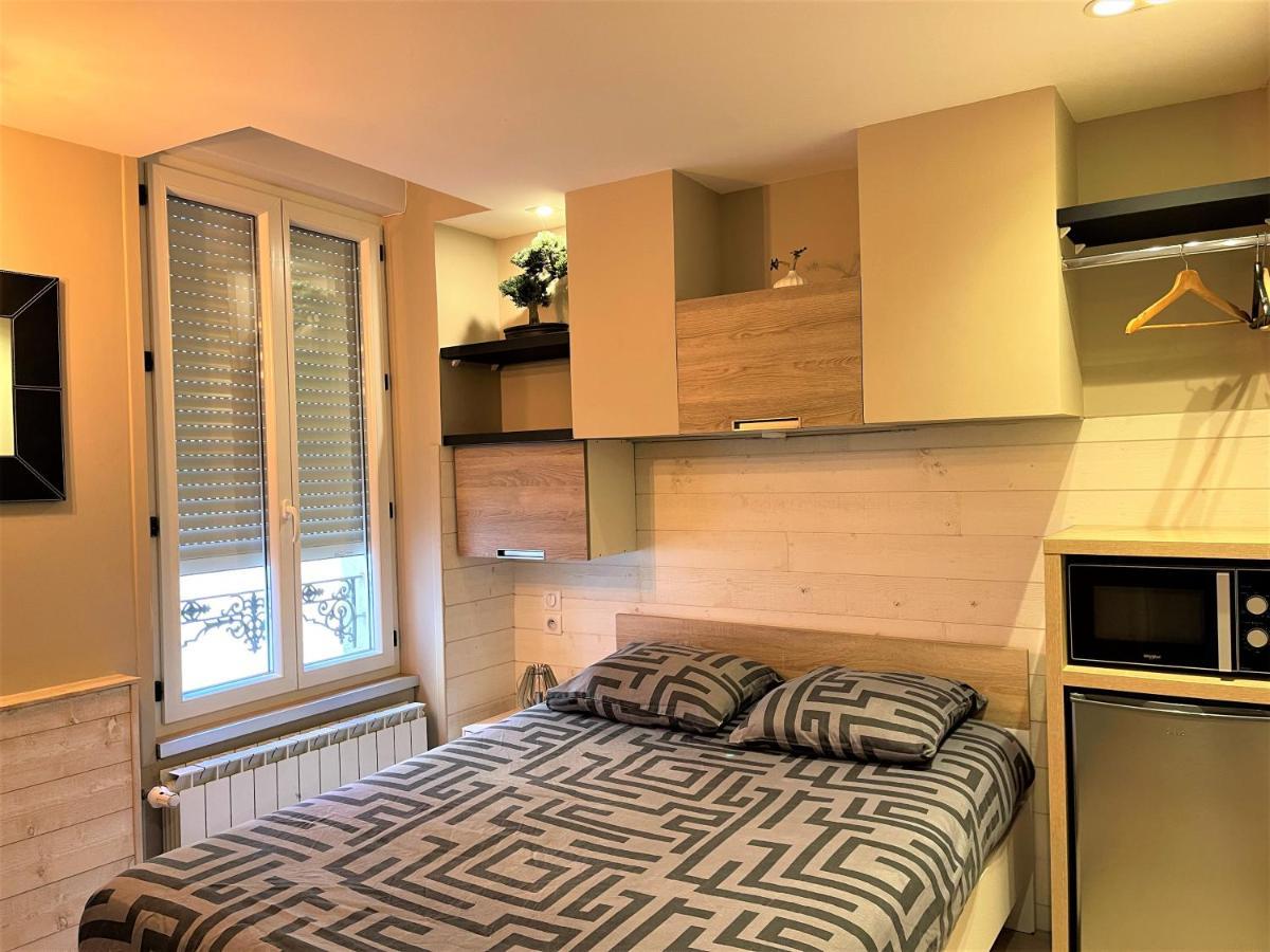 RDC 1 - Chambre meublée au cœur du centre ville de Montluçon - WIFI et NETFLIX Extérieur photo