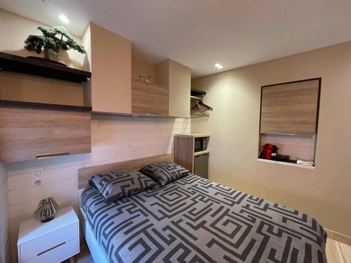 RDC 1 - Chambre meublée au cœur du centre ville de Montluçon - WIFI et NETFLIX Extérieur photo